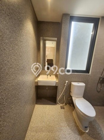 Rumah Modern Minimalis 3 KT Bisa Langsung Pindah di BSD Rumah Modern Minimalis 3 KT Bisa Langsung Pindah di BSD