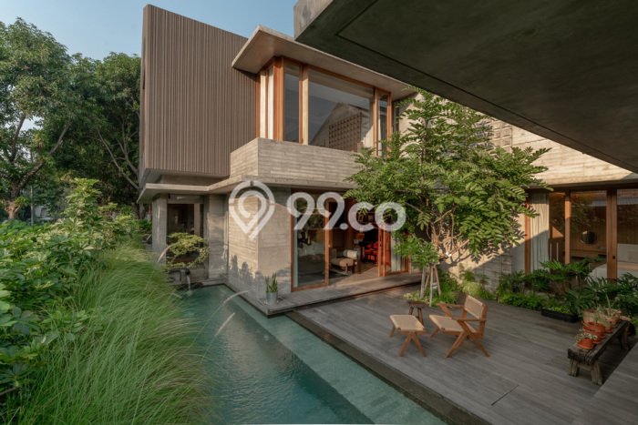For Sale! Luxury House LT 520m2 Desain Modern di Alam Sutera For Sale! Luxury House LT 520m2 Desain Modern di Alam Sutera