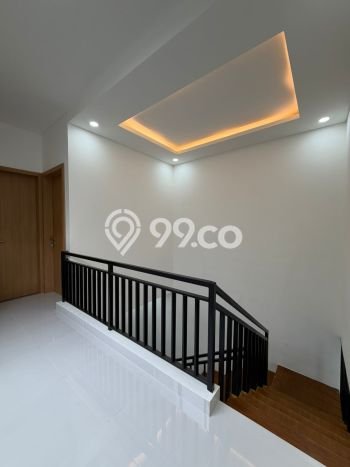 Rumah Modern Minimalis 3 KT Bisa Langsung Pindah di BSD Rumah Modern Minimalis 3 KT Bisa Langsung Pindah di BSD