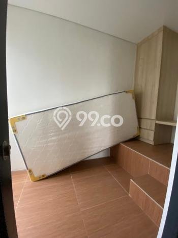 Rumah Strategis Modern Lb 75m2 di BSD, Tangerang Selatan Rumah Strategis Modern Lb 75m2 di BSD, Tangerang Selatan