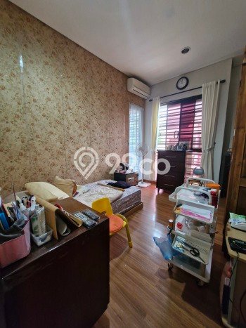 Rumah Luxury Modern Siap Huni di BSD Eminent Tangerang Rumah Luxury Modern Siap Huni di BSD Eminent Tangerang