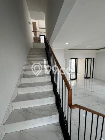 For Sale! Premium House LT 126m2 Desain Elegan di Alam Sutera For Sale! Premium House LT 126m2 Desain Elegan di Alam Sutera