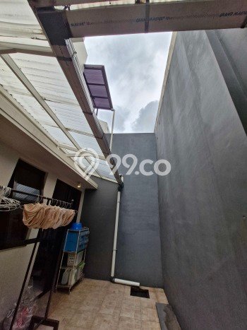 Rumah Luxury Modern Siap Huni di BSD Eminent Tangerang Rumah Luxury Modern Siap Huni di BSD Eminent Tangerang