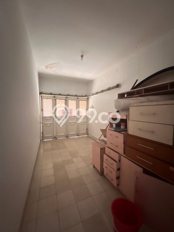 Hunian Elit LB 230m2 Siap Pakai Desain Elegan di Sutera Onix Alam Sutera, Tangerang Hunian Elit LB 230m2 Siap Pakai Desain Elegan di Sutera Onix Alam Sutera, Tangerang