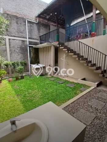 Rumah Elit Modern Tanpa Renovasi di BSD Puspita Loka Tangerang Rumah Elit Modern Tanpa Renovasi di BSD Puspita Loka Tangerang