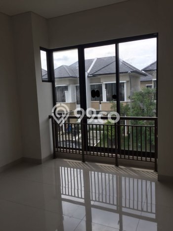 Rumah Elit LB 130m2 Siap Pakai Desain Elegan di BSD Eminent, Tangerang Rumah Elit LB 130m2 Siap Pakai Desain Elegan di BSD Eminent, Tangerang