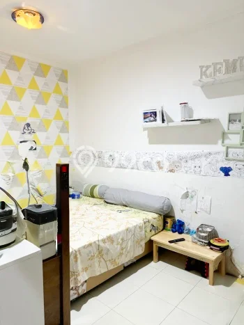 Hunian Cantik Modern Lb 200m2 di Cipondoh, Tangerang Hunian Cantik Modern Lb 200m2 di Cipondoh, Tangerang
