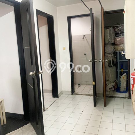 Hunian Apartemen Eksklusif untuk Dijual di Jakarta Selatan dengan 3 BR & 2 Kamar Mandi Hunian Apartemen Eksklusif untuk Dijual di Jakarta Selatan dengan 3 BR & 2 Kamar Mandi