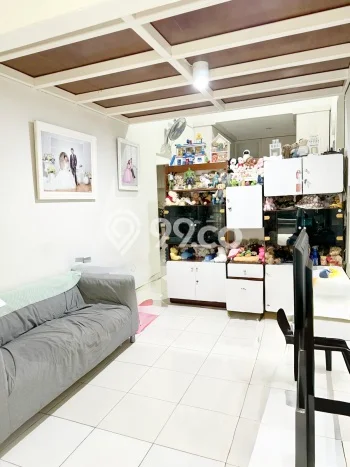 Hunian Cantik Modern Lb 200m2 di Cipondoh, Tangerang Hunian Cantik Modern Lb 200m2 di Cipondoh, Tangerang