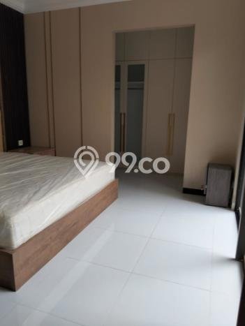 Hot Offer Hunian Mewah Ideal dan Luas di BSD, Tangerang Selatan Hot Offer Hunian Mewah Ideal dan Luas di BSD, Tangerang Selatan