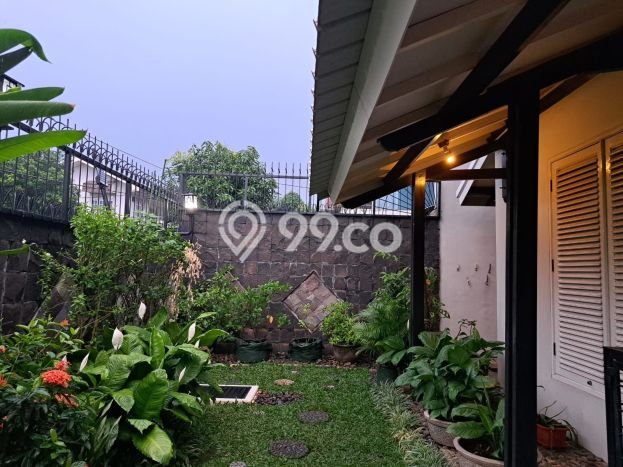 Dijual Rumah Premium dengan Fasilitas Sekitar Komplit di Cinere, Depok Dijual Rumah Premium dengan Fasilitas Sekitar Komplit di Cinere, Depok