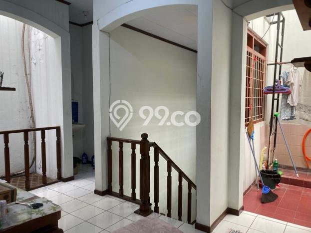 Dijual Rumah 3 Kamar Lokasi Ideal Bagus dan Strategis di Cinere Dijual Rumah 3 Kamar Lokasi Ideal Bagus dan Strategis di Cinere