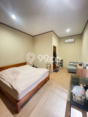 Jual Rumah Luas Elegan Dengan View Cantik di Cinere, Jakarta Selatan Jual Rumah Luas Elegan Dengan View Cantik di Cinere, Jakarta Selatan