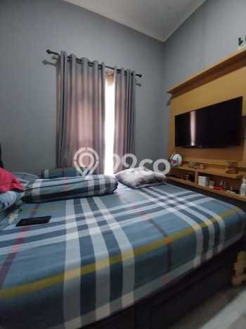 Dijual Hunian Rumah Terawat 3 KT di Cinere, Jakarta Selatan Dijual Hunian Rumah Terawat 3 KT di Cinere, Jakarta Selatan