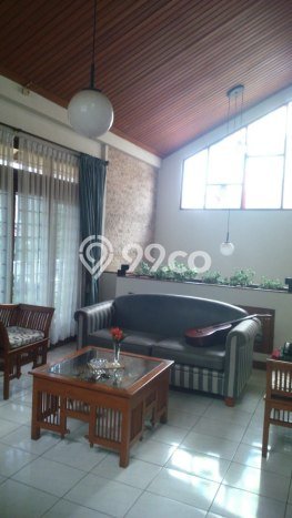 Jual Rumah Luas Megah Dengan View Eksklusif di Pondok Bambu, Jakarta Timur Jual Rumah Luas Megah Dengan View Eksklusif di Pondok Bambu, Jakarta Timur