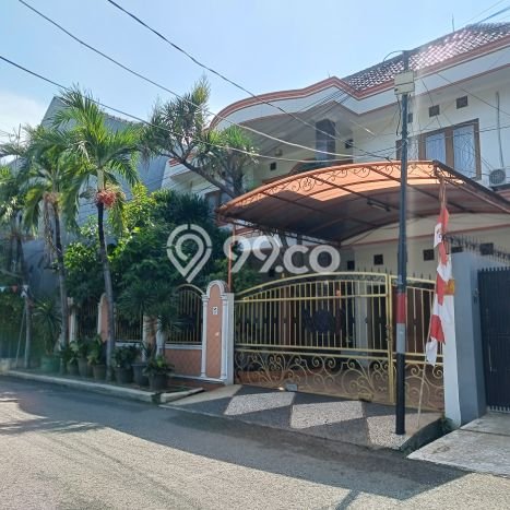 Jual Rumah Mewah Elegan Dengan View Cantik di Pondok Kelapa, Jakarta Timur Jual Rumah Mewah Elegan Dengan View Cantik di Pondok Kelapa, Jakarta Timur