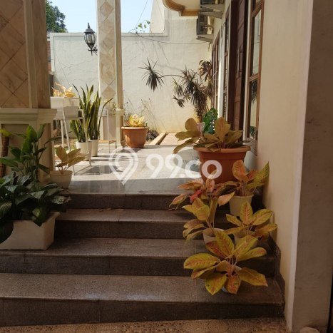 Rumah Akses Mudah area Tebet, Jakarta Selatan, Luas 325m² Bangunan 500m² Rumah Akses Mudah area Tebet, Jakarta Selatan, Luas 325m² Bangunan 500m²