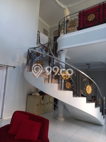 Rumah Elit Modern Siap Huni di Pondok Kelapa Jakarta Timur Rumah Elit Modern Siap Huni di Pondok Kelapa Jakarta Timur