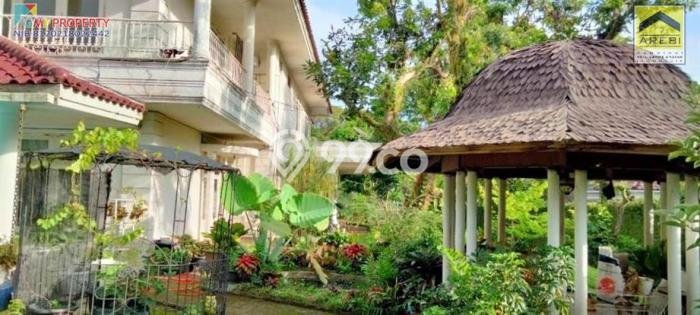 Dijual 1 Unit Rumah Classic Mewah Ada Kolam Renang Dipondok Labu Jaksel Dijual 1 Unit Rumah Classic Mewah Ada Kolam Renang Dipondok Labu Jaksel