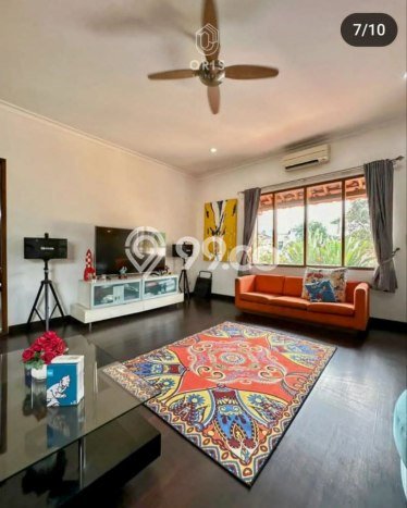 Rumah dengan Lokasi Strategis 4 KT di TB Simatupang, Jakarta Selatan Rumah dengan Lokasi Strategis 4 KT di TB Simatupang, Jakarta Selatan