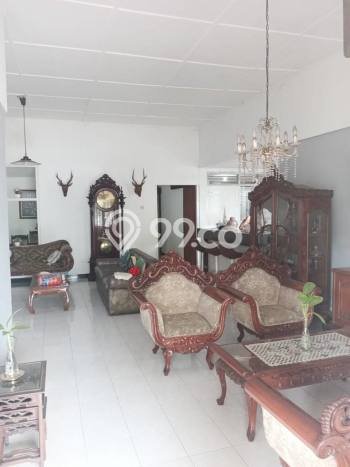 Rumah Luxury Modern Tanpa Renovasi di Cipinang Jakarta Timur Rumah Luxury Modern Tanpa Renovasi di Cipinang Jakarta Timur