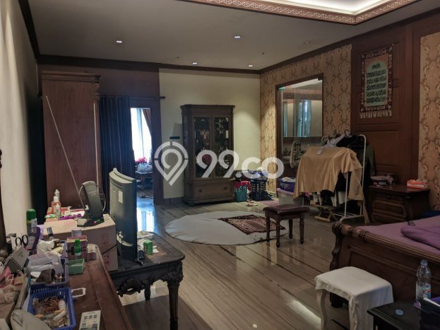 For Sale! Premium House LT 528m2 Desain Modern di Jati Padang For Sale! Premium House LT 528m2 Desain Modern di Jati Padang