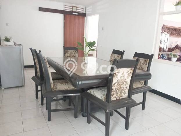 Rumah Luxury Modern Tanpa Renovasi di Cipinang Jakarta Timur Rumah Luxury Modern Tanpa Renovasi di Cipinang Jakarta Timur