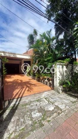 Rumah Mewah LB 230m2 Siap Huni Desain Elegan di Pejompongan, Jakarta Pusat Rumah Mewah LB 230m2 Siap Huni Desain Elegan di Pejompongan, Jakarta Pusat