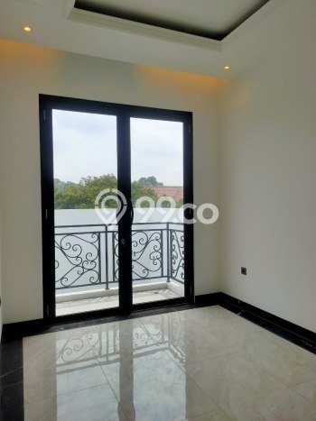 For Sale! Luxury House LT 143m2 Desain Elegan di Ciganjur For Sale! Luxury House LT 143m2 Desain Elegan di Ciganjur