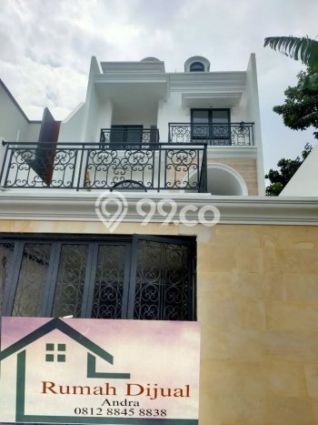 For Sale! Luxury House LT 143m2 Desain Elegan di Ciganjur For Sale! Luxury House LT 143m2 Desain Elegan di Ciganjur