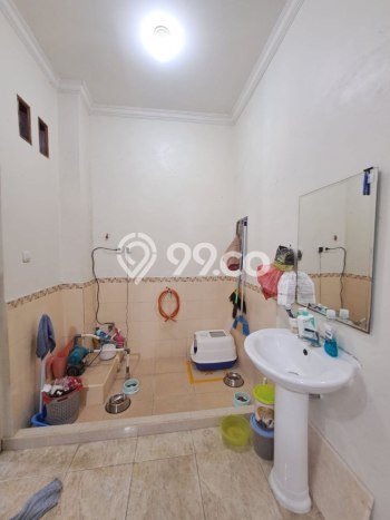 Jual Rumah Bagus Siap Huni LB 235m2 di Bekasi Timur, Bekasi Jual Rumah Bagus Siap Huni LB 235m2 di Bekasi Timur, Bekasi