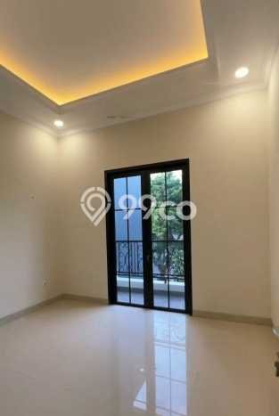 Rumah Elit Modern Siap Huni di Pondok Bambu Jakarta Timur Rumah Elit Modern Siap Huni di Pondok Bambu Jakarta Timur