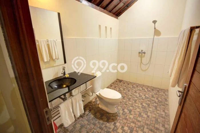 Hotel Premium Kawasan Ubud, Luas 3000m2m², Pusat Niaga Hotel Premium Kawasan Ubud, Luas 3000m2m², Pusat Niaga