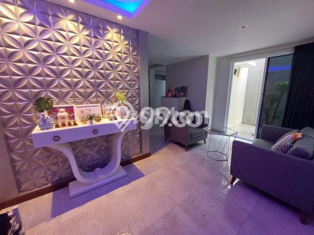 For Sale! Luxury House LT 299m2 Desain Elegan di Sentul City For Sale! Luxury House LT 299m2 Desain Elegan di Sentul City
