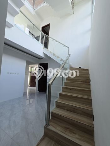 Dijual Rumah Mewah Elegan Dengan View Cantik di Sentul City, Bogor Dijual Rumah Mewah Elegan Dengan View Cantik di Sentul City, Bogor