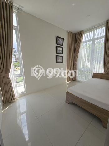 Dijual Rumah Mewah Elegan Dengan View Cantik di Sentul City, Bogor Dijual Rumah Mewah Elegan Dengan View Cantik di Sentul City, Bogor