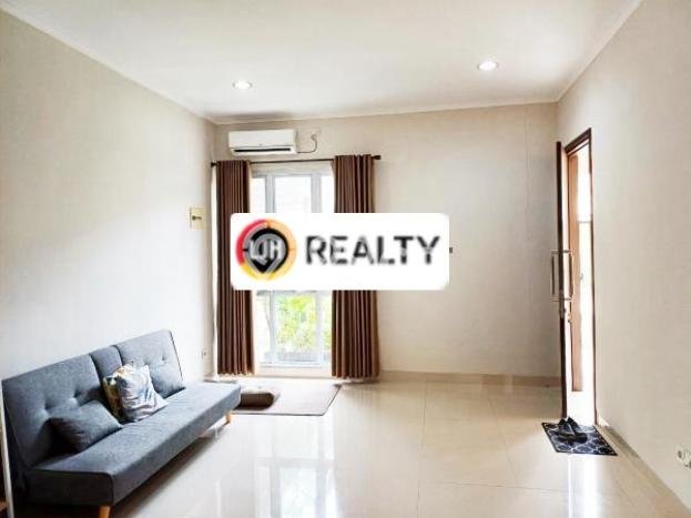 HOT DEAL! Rumah area BSD City, 3 KT, Area Strategis, Luas 98m² LB 125m² HOT DEAL! Rumah area BSD City, 3 KT, Area Strategis, Luas 98m² LB 125m²