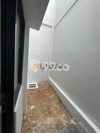 Ruko Bagus Dijual di BSD City Tangerang Strategis Cocok untuk Kembangkan Bisnis Ruko Bagus Dijual di BSD City Tangerang Strategis Cocok untuk Kembangkan Bisnis