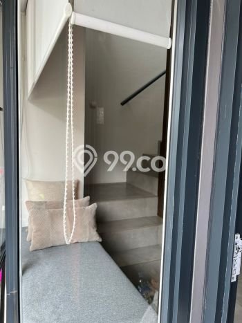 Rumah Strategis 2 KT Luas Tanah 50m² di BSD City, Tangerang Rumah Strategis 2 KT Luas Tanah 50m² di BSD City, Tangerang