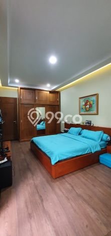 PENAWARAN TERBATAS! Rumah Premium di Ciputat, LT 200m² LB 263m² PENAWARAN TERBATAS! Rumah Premium di Ciputat, LT 200m² LB 263m²