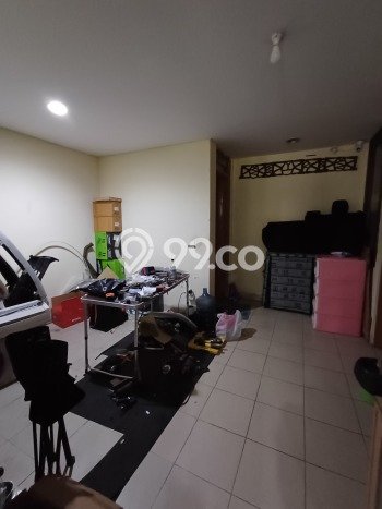 Rumah Elit LB 350m2 Siap Huni Desain Elegan di BSD City, Tangerang Rumah Elit LB 350m2 Siap Huni Desain Elegan di BSD City, Tangerang