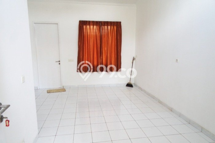 Dijual Hunian Rumah Terawat 2 KT di BSD, Tangerang Dijual Hunian Rumah Terawat 2 KT di BSD, Tangerang
