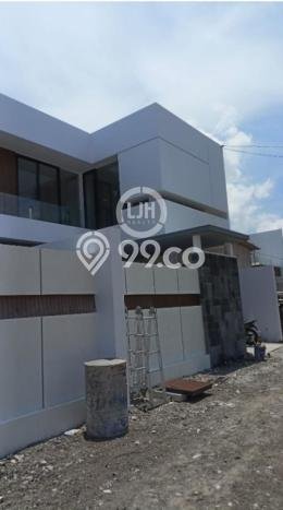 Vila Premium Kawasan , Area 125m2m², Lingkungan Nyaman Vila Premium Kawasan , Area 125m2m², Lingkungan Nyaman