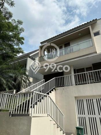For Sale! Luxury House LT 212m2 Desain Elegan di Sentul City For Sale! Luxury House LT 212m2 Desain Elegan di Sentul City