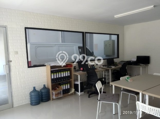 Gudang disewakan lokasi strategis Serpong Tangerang Selatan 500m2 Gudang disewakan lokasi strategis Serpong Tangerang Selatan 500m2