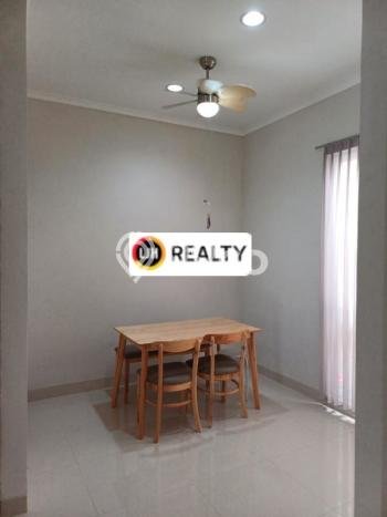HOT DEAL! Rumah area BSD City, 3 KT, Area Strategis, Luas 98m² LB 125m² HOT DEAL! Rumah area BSD City, 3 KT, Area Strategis, Luas 98m² LB 125m²