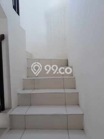 Disewakan! Rumah 3 Kamar Tidur &
3 Kamar Mandi di BSD, Tangerang Disewakan! Rumah 3 Kamar Tidur &
3 Kamar Mandi di BSD, Tangerang