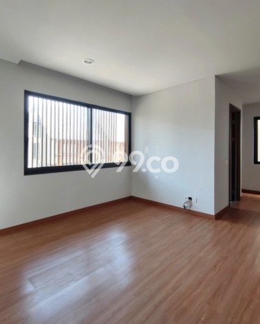 Dijual Rumah Mewah Elegan Dengan View Cantik di BSD City, Tangerang Dijual Rumah Mewah Elegan Dengan View Cantik di BSD City, Tangerang