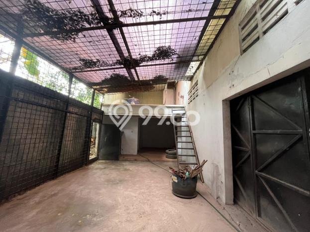 Gudang Komersial Disewakan di Serpong Tangerang Selatan Luas 369m2 Gudang Komersial Disewakan di Serpong Tangerang Selatan Luas 369m2