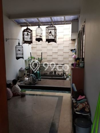 For Sale Rumah 4 Kamar Lokasi Ideal Bagus dan Strategis di Mustikajaya For Sale Rumah 4 Kamar Lokasi Ideal Bagus dan Strategis di Mustikajaya
